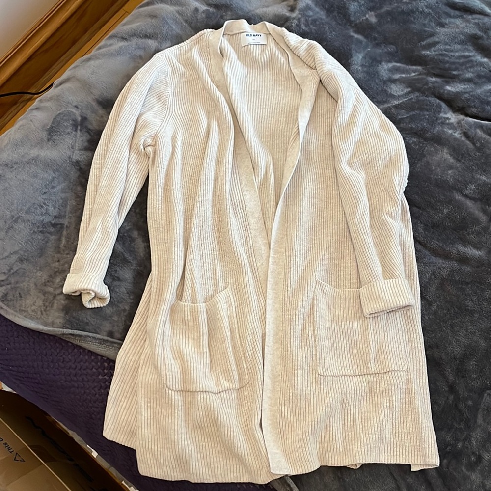 Super comfy knit cardigan with pockets